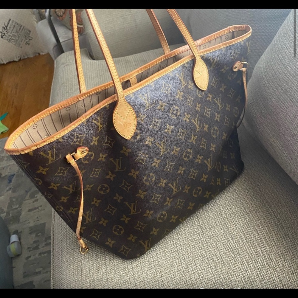 Louis Vuitton Neverfull MM